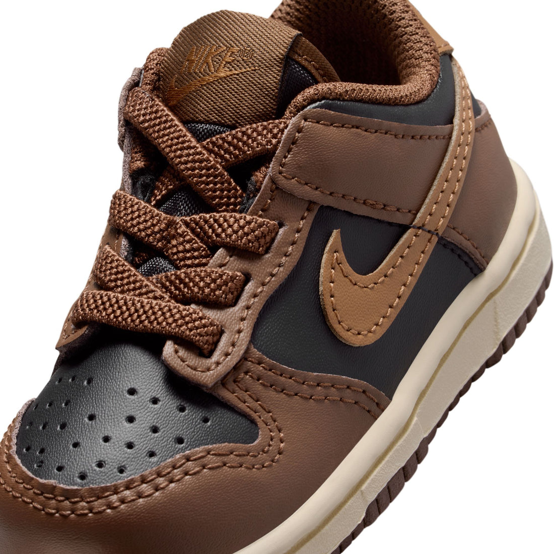 Nike Dunk Low TDE (Black/British Tan/Cocoa Wow)