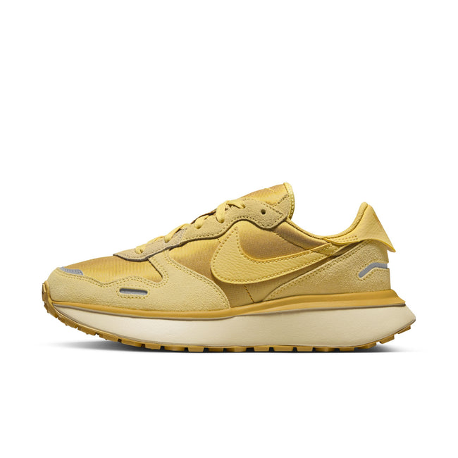WMNS Nike Phoenix Waffle (Wheat Gold/Saturn Gold)