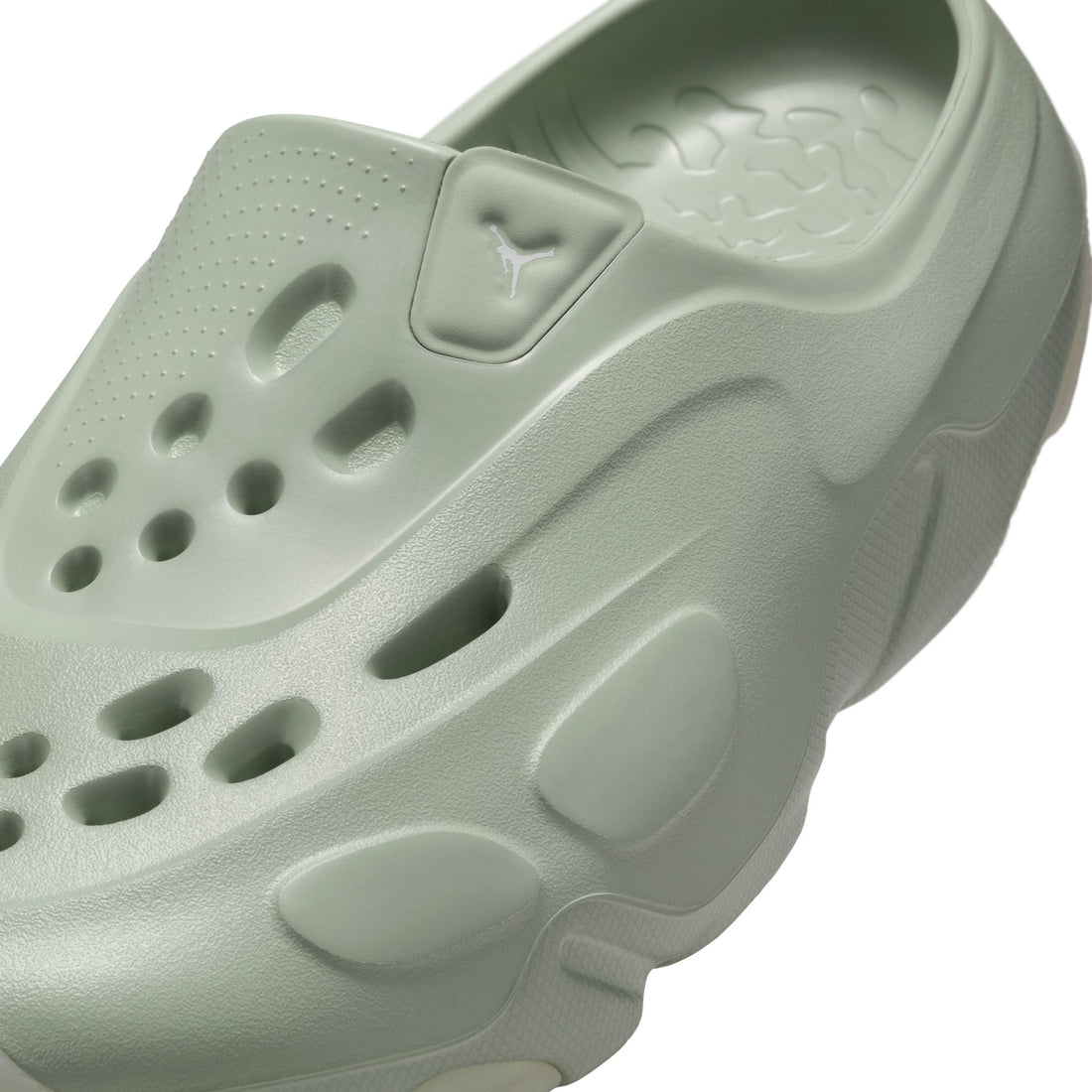 Air Jordan Roam (Sprue Fog/Light Bone)