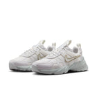 WMNS Nike V2K Run GTX (Platinum Tint/Platinum Tint)