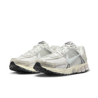 Nike Zoom Vomero 5 (PLATINUM TINT/PHOTON DUST-CASHMERE)