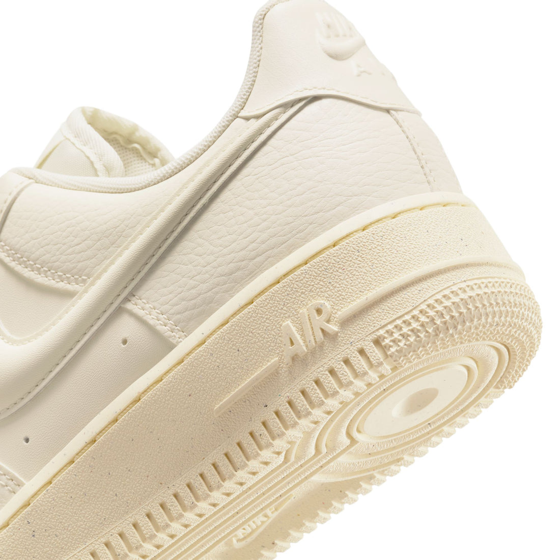 WMNS Nike Air Force 1 '07 (Coconut Milk/Coconut Milk)
