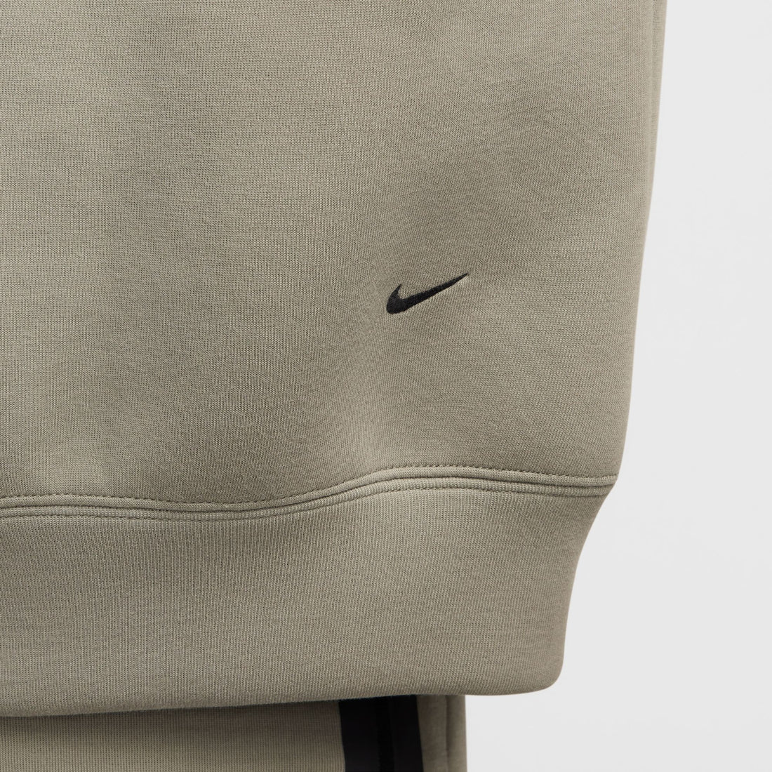 Nike Tech Fleece Hoodie (Light Army/Black)