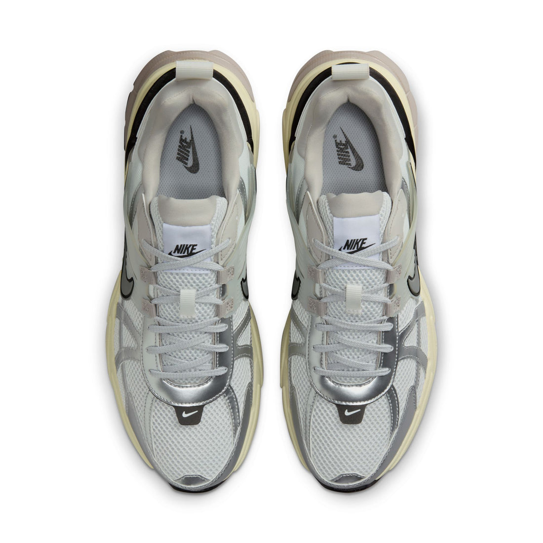Nike V2K Run (Summit White/Metallic Silver)