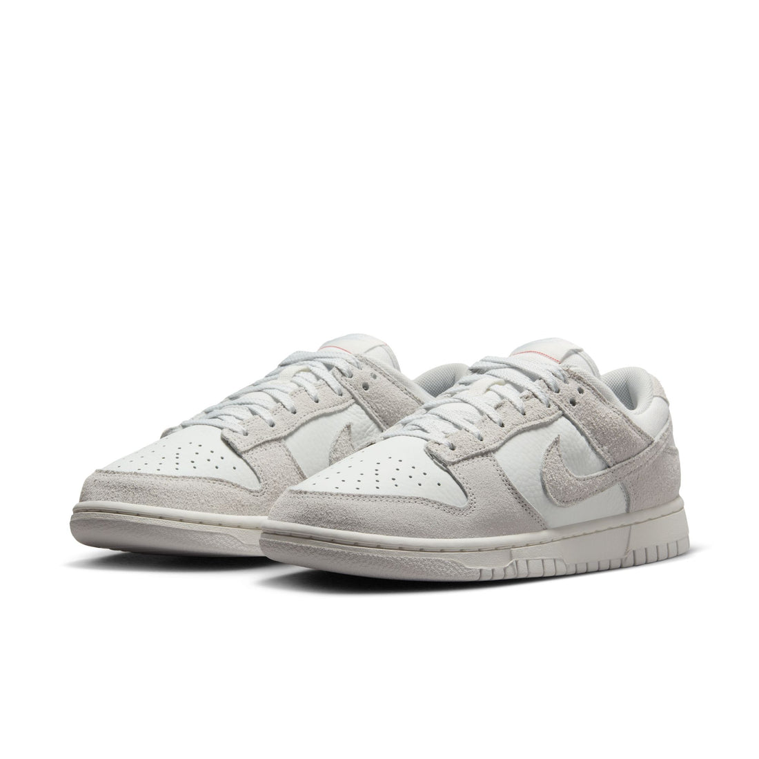 WMNS Nike Dunk Low (Summit White/Photon Dust)