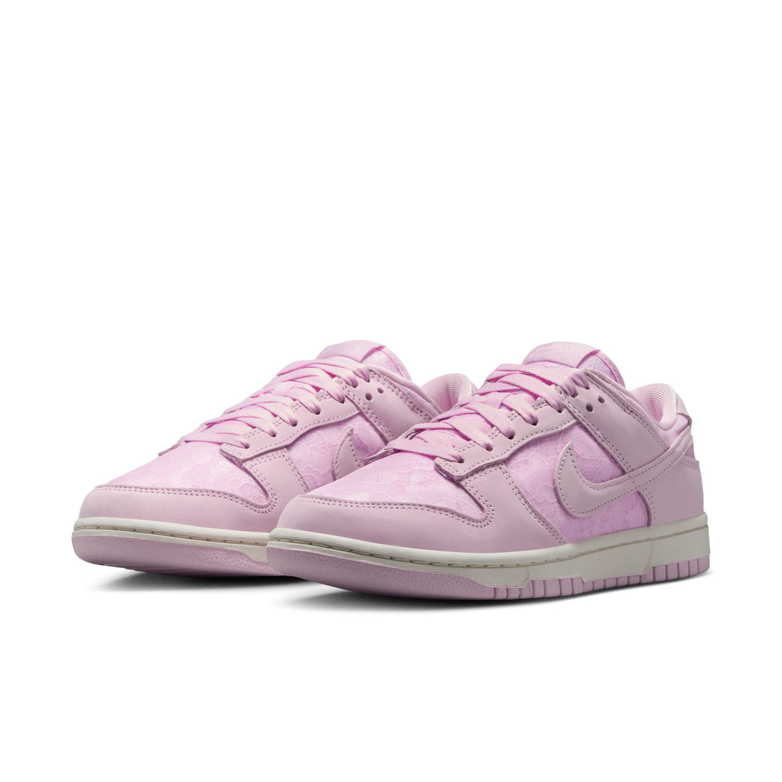 WMNS Nike Dunk Low (Regal Pink/Pink Foam)