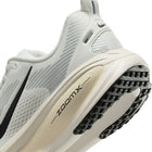 Nike Vomero 18 (Summit White/Black)