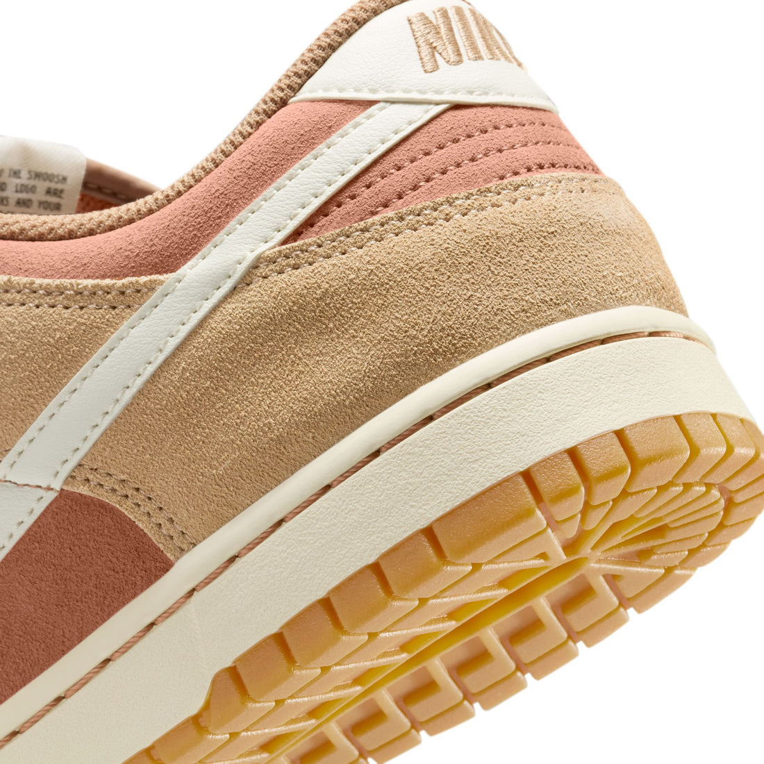 Nike Dunk Low Retro SE (Hemp/Pale Ivory/Terra Blush)