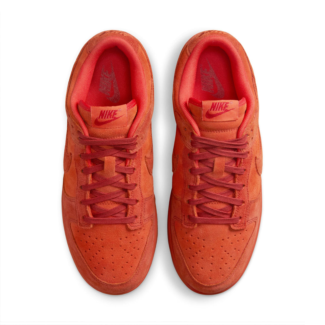 WMNS Nike Dunk Low SE (Picante Red/Dragon Red)