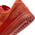 WMNS Nike Dunk Low SE (Picante Red/Dragon Red)
