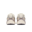 Nike V5 RNR (Oatmeal/Pale Ivory)