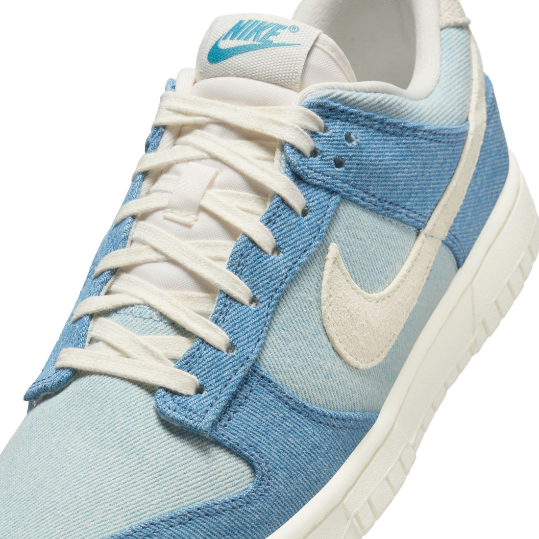 WMNS Nike Dunk Low (Smokey Blue/Pale Ivory)