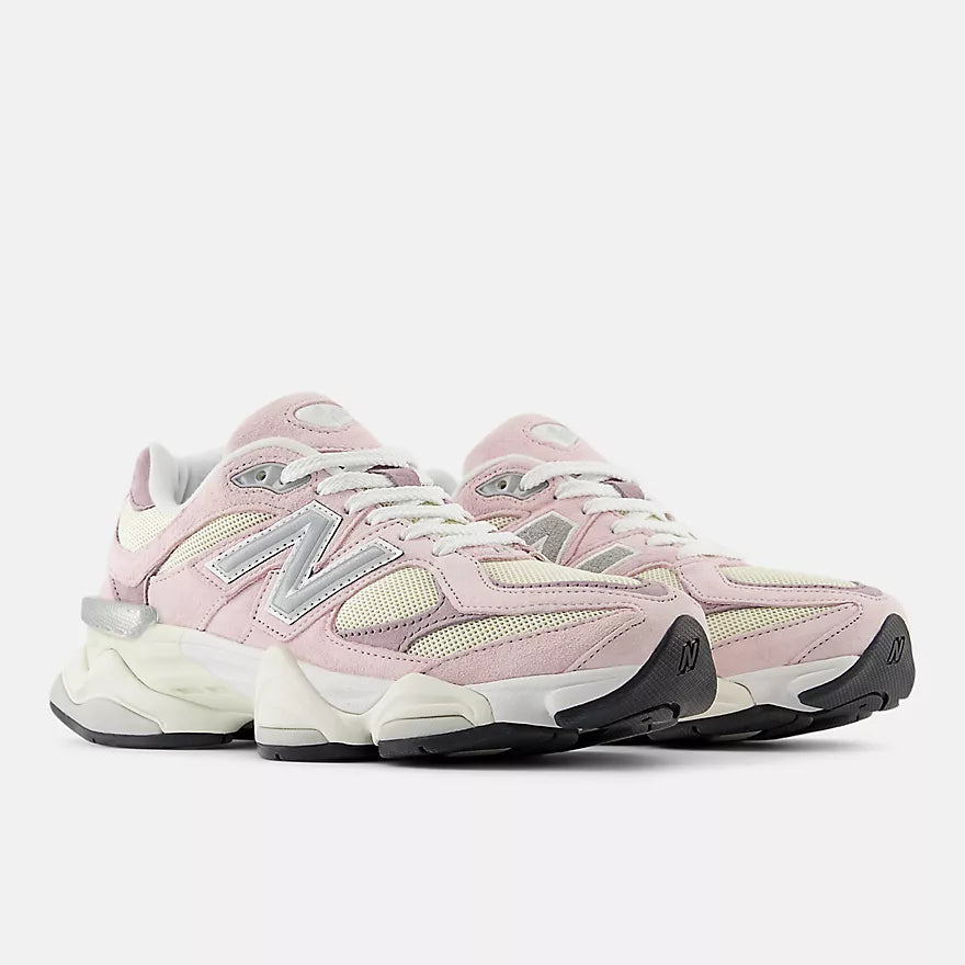 New Balance 9060 (Pink/Beige)
