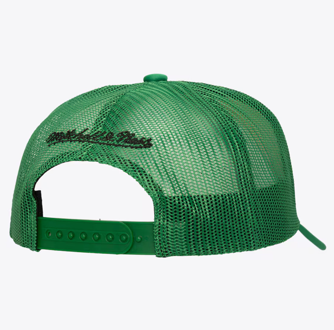 NBA Celtics Vintage Block Trucker