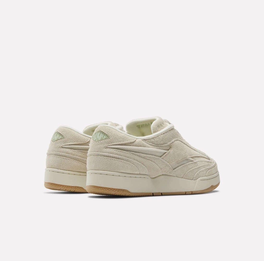 Reebok Chukwu Abuo (Chalk/Mint/Gum)