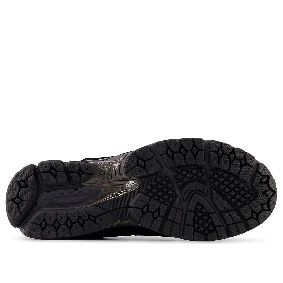 New Balance 2002R GORE-Tex (Black/Magnet)