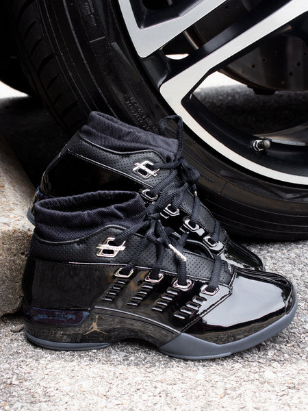 Air Jordan 17 Retro SP (Black/Black)