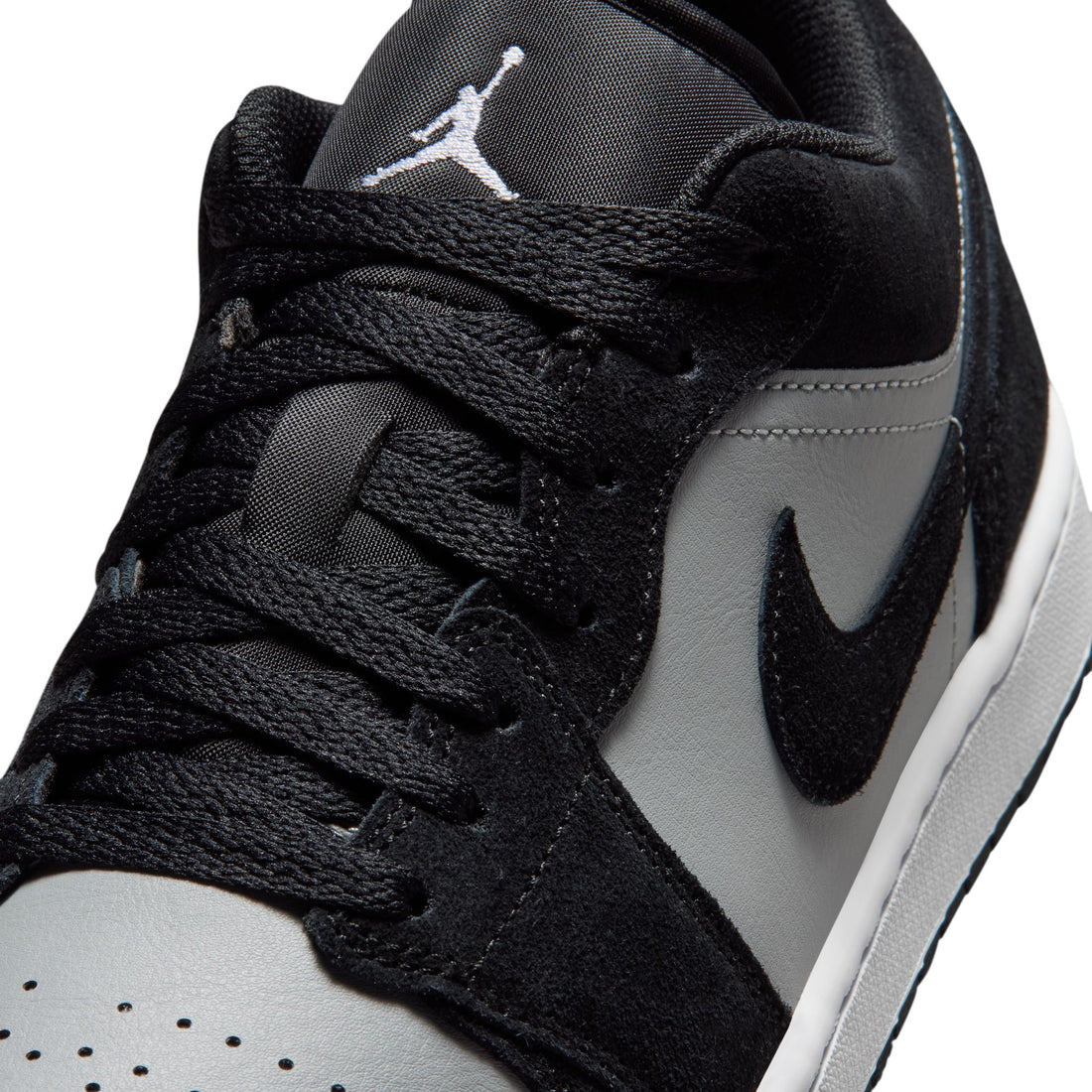 Air Jordan 1 Low (BLACK/WHITE-LT SMOKE GREY)