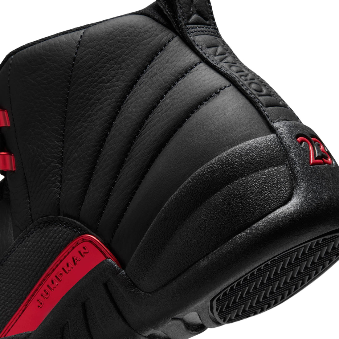 Air Jordan 12 Retro (Black/University Red)
