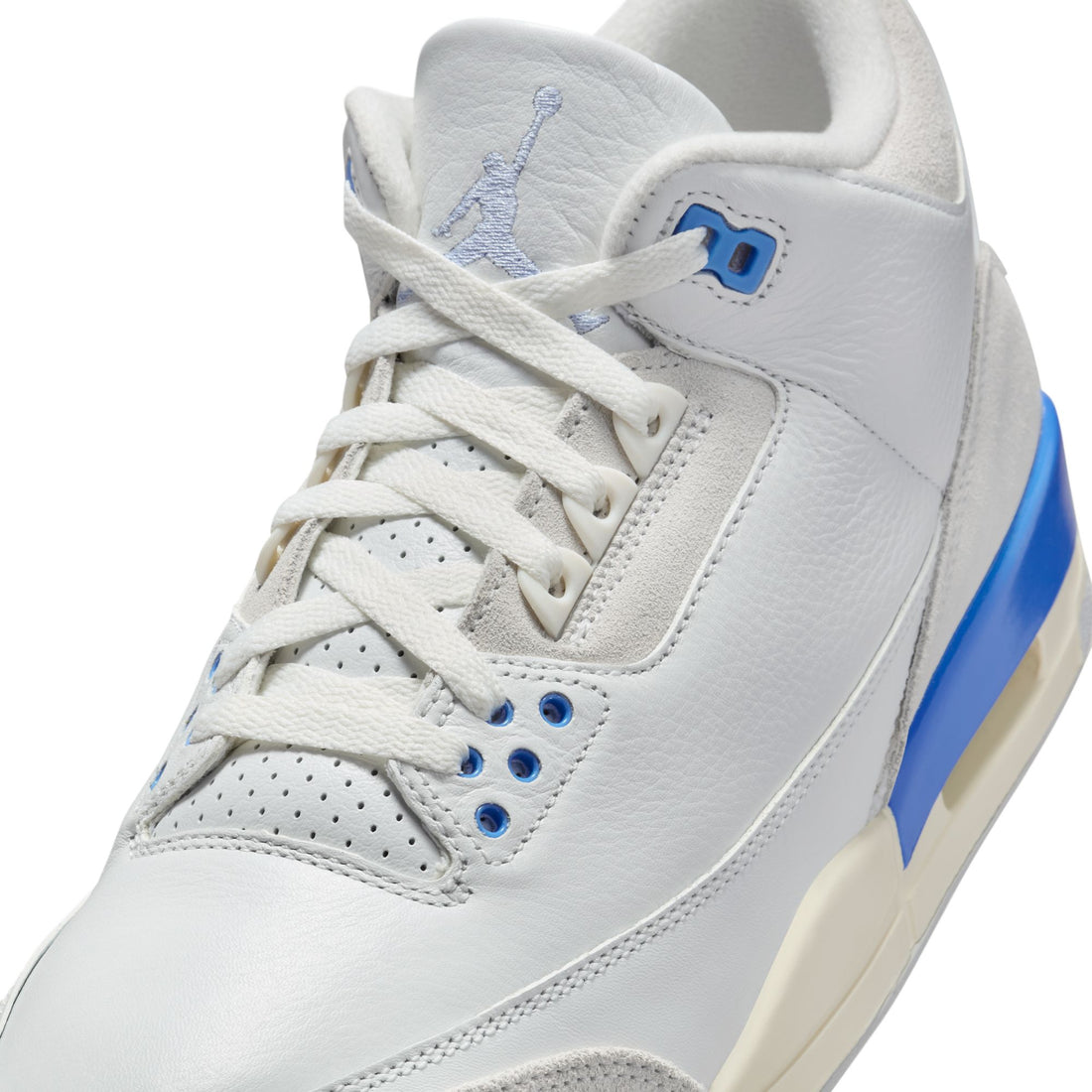 Air Jordan 3 Retro (Summit White/Hydrogen Blue)