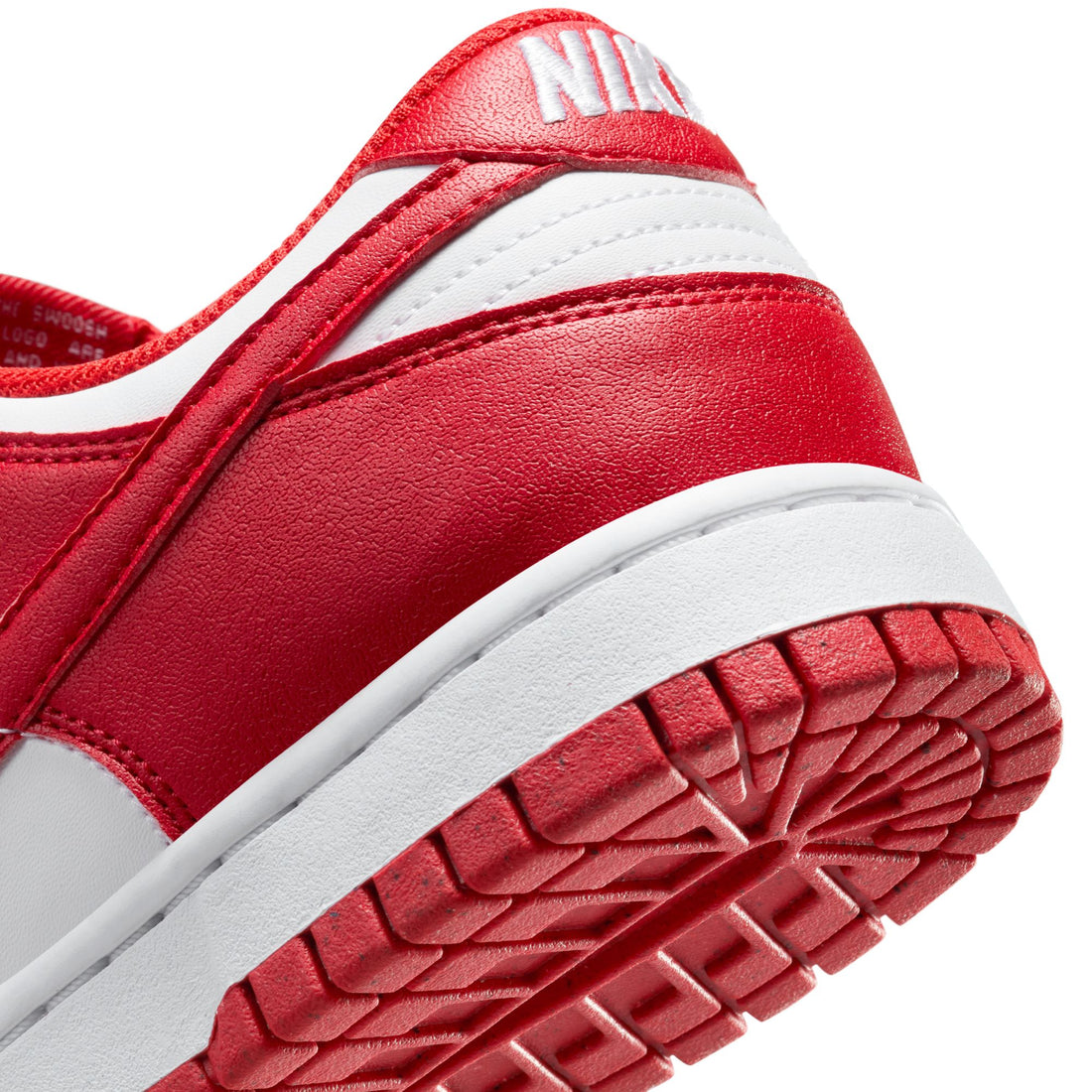 WMNS Nike Dunk Low Next Nature (White/University Red/White)