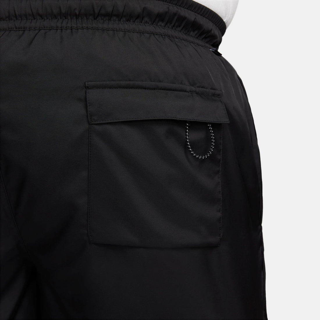 Nike Sportswear Essential Woven Lined Flow Shorts (Black/White)