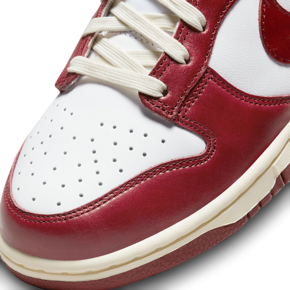 WMNS Nike Dunk Low PRM (White/Team Red/Coconut Milk)