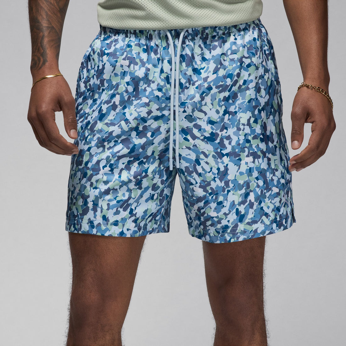 Air Jordan Essentials Poolside Shorts (Blue Tint/White)