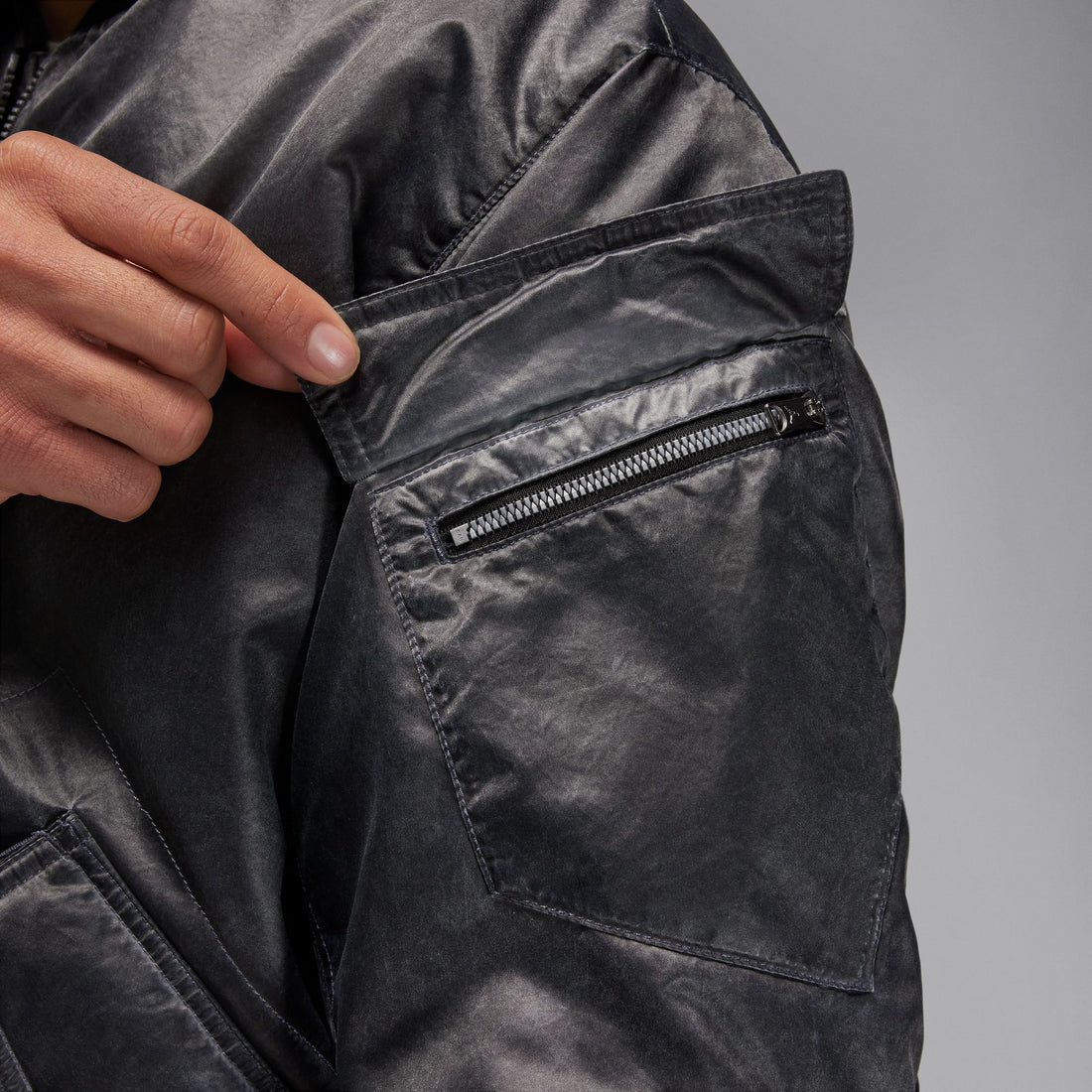 Air Jordan Essentials Washed Renegade Jacket (Black)