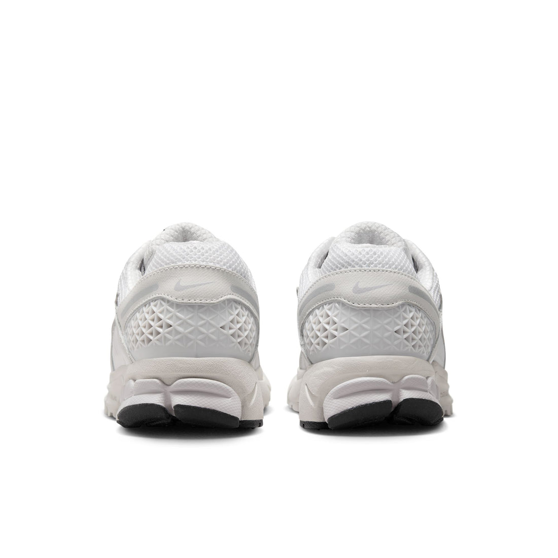 WMNS Nike Zoom Vomero 5 (White/Vast Grey/Black/Sail)