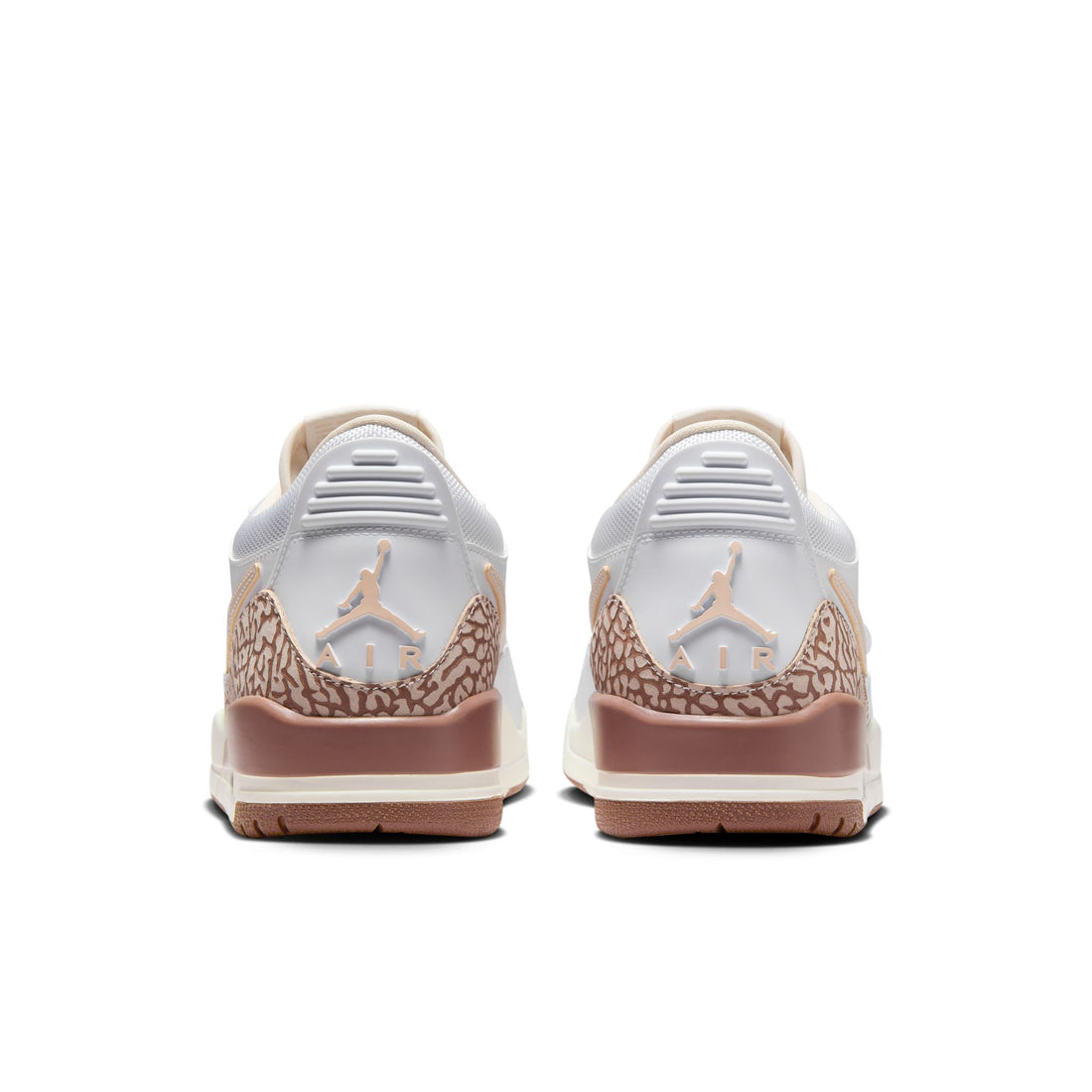 WMNS Air Jordan Legacy 312 Low (White/Legend Lt Brown)