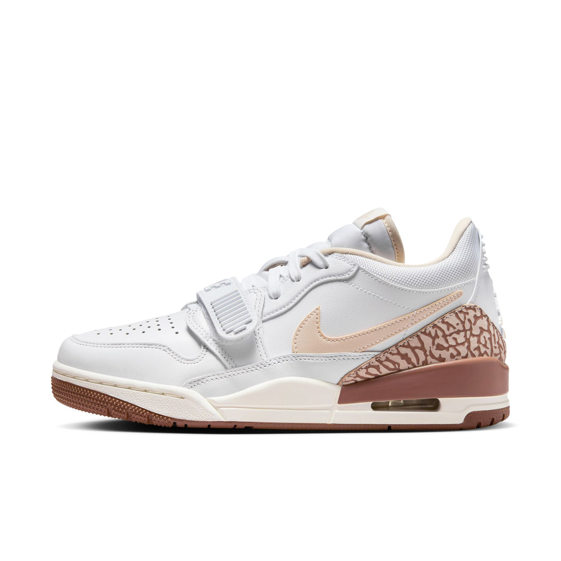 WMNS Air Jordan Legacy 312 Low (White/Legend Lt Brown)