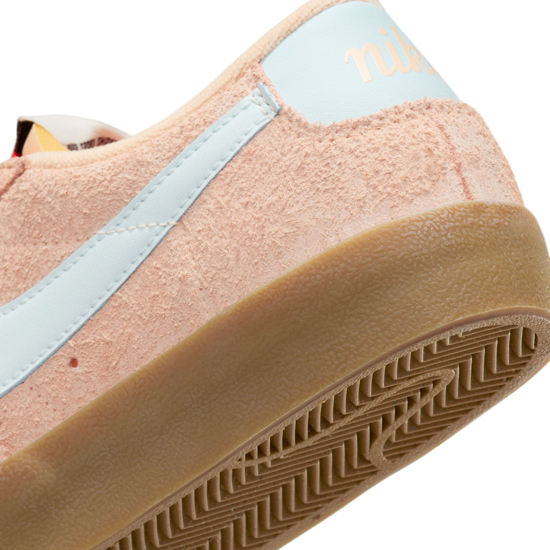 WMNS Nike Blazer Low '77 VNTG (Crimson Tint/Glacier Blue)