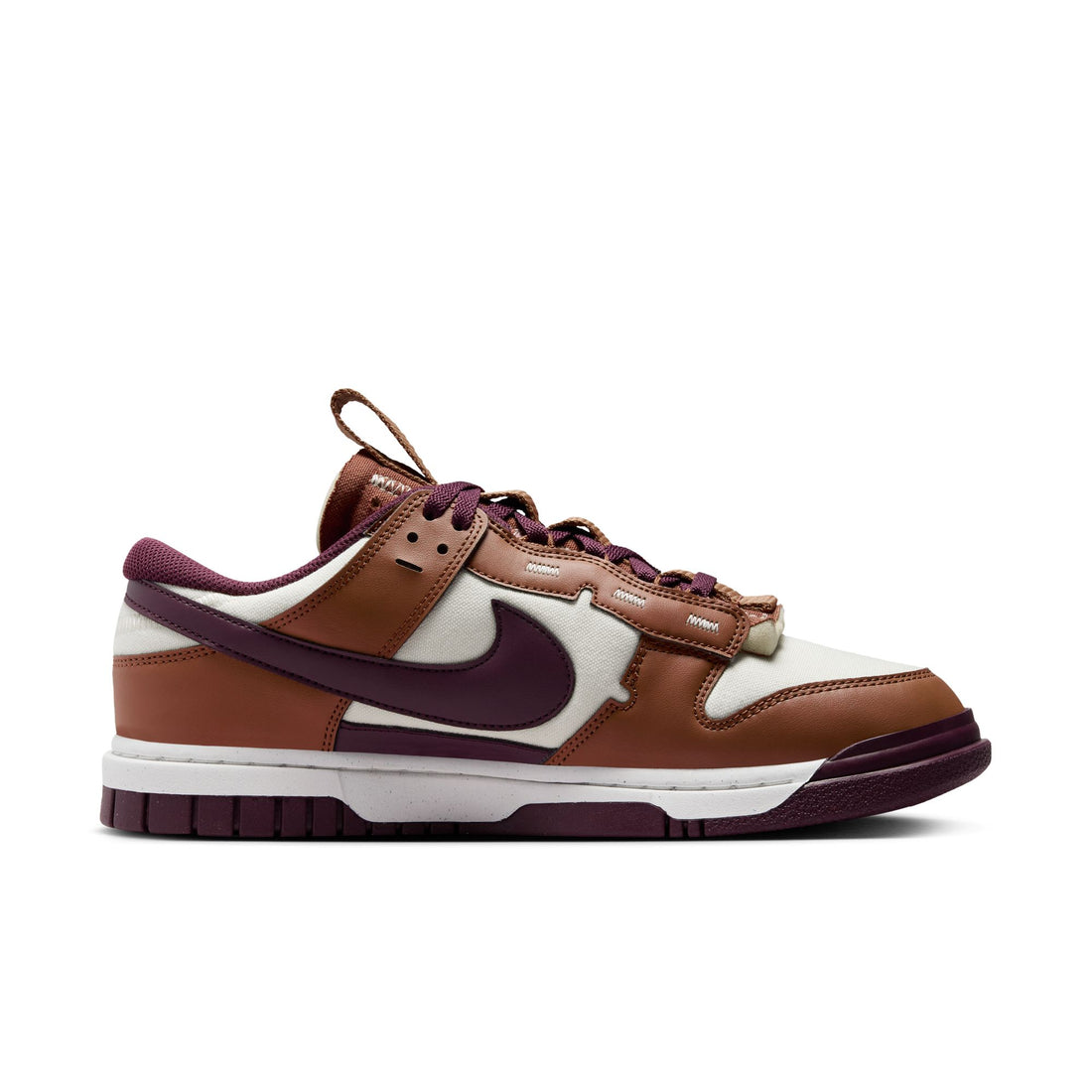 Nike Dunk Low Jumbo (LT British Tan/Burgundy Crush)