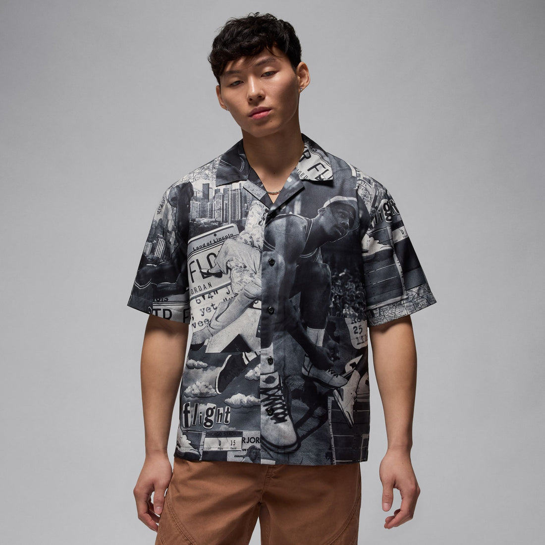 Air Jordan Essentials Printed Camp Button-Up Top (Sail/Black)