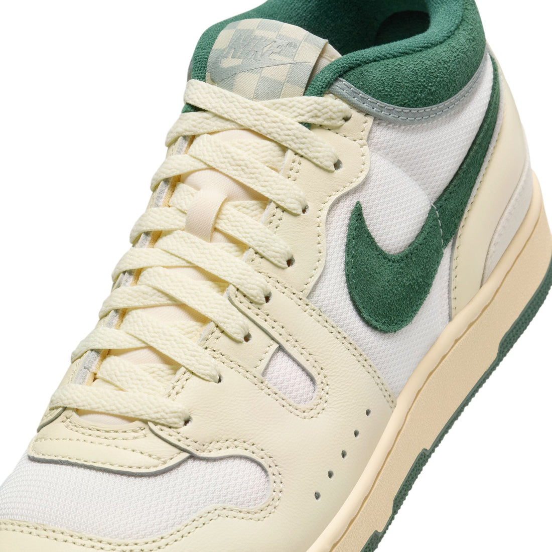 Nike Attack (Sail/Fir/Coconut Milk)