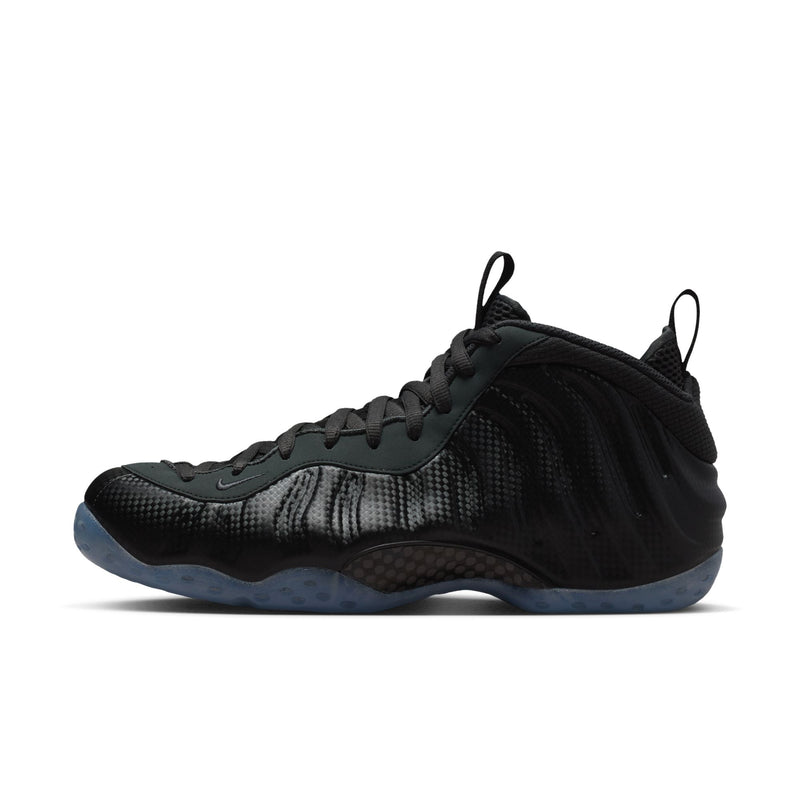 Nike Foamposite One (Black/Black/Black)