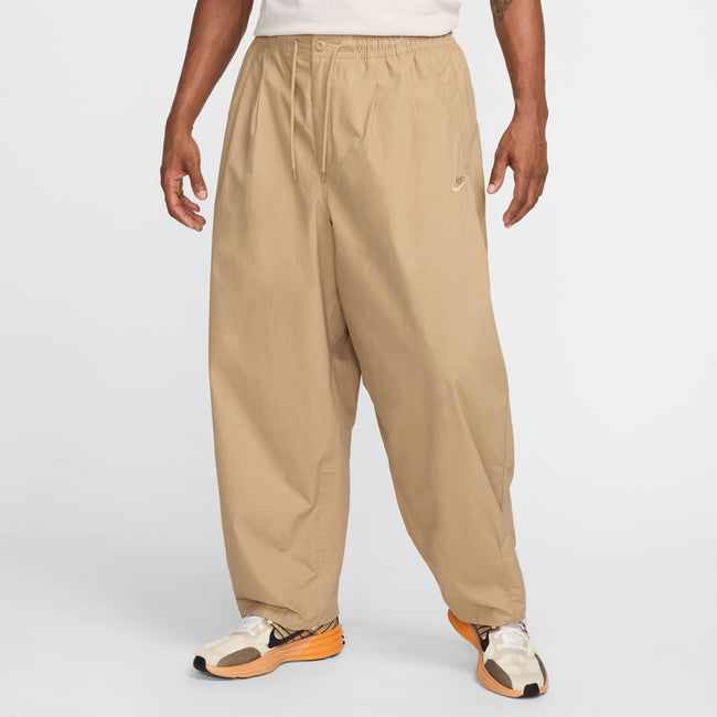 Nike Club Ballon Pants (Khaki)
