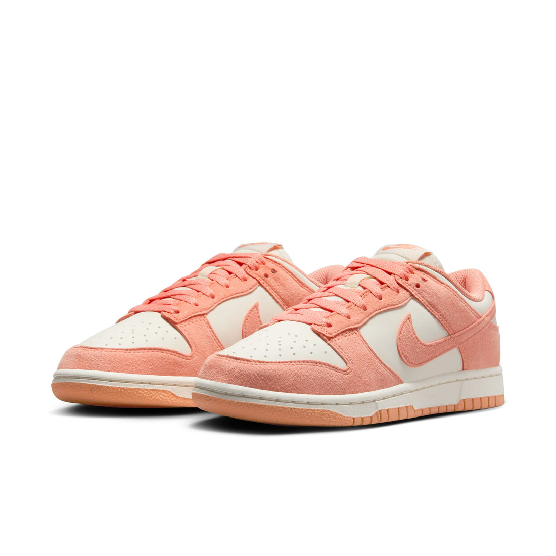 WMNS Nike Dunk Low (Soft Pearl/Apricot Agate/White)