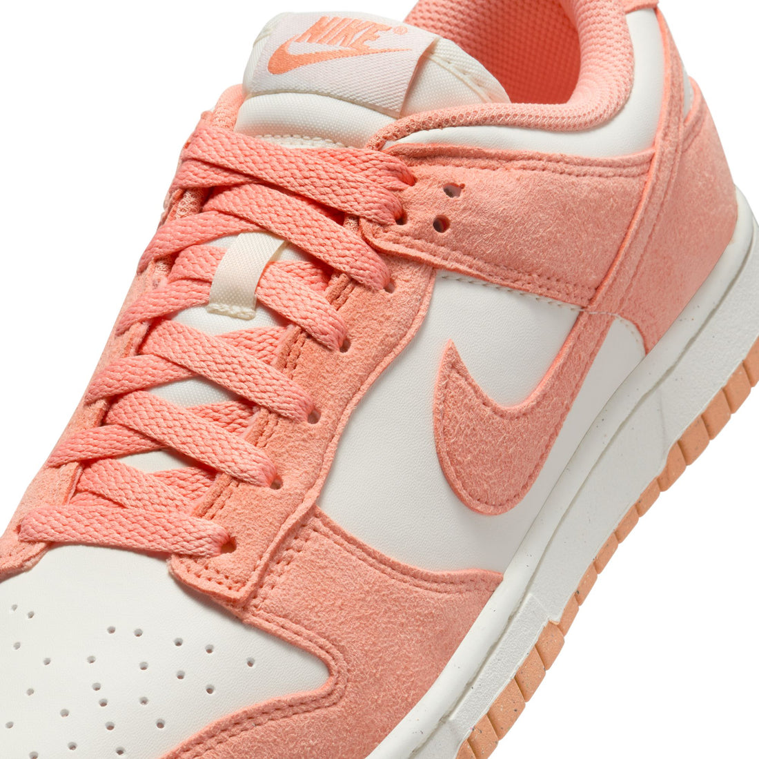 WMNS Nike Dunk Low (Soft Pearl/Apricot Agate/White)