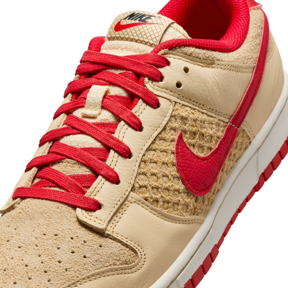 Nike Dunk Low Retro SE (Pale Vanilla/University Red)