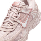 WMNS Nike Zoom Vomero 5 (Silt Red/Vast Grey)