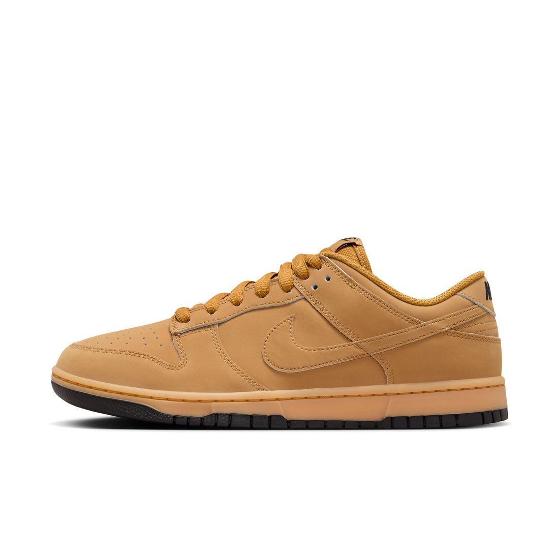 Nike Dunk Low Retro SE (Wheat/Wheat/Gum Yellow/Black)