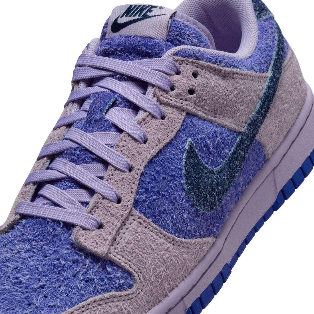 WMNS Nike Dunk Low SE (Hydrangeas/Deep Royal Blue)