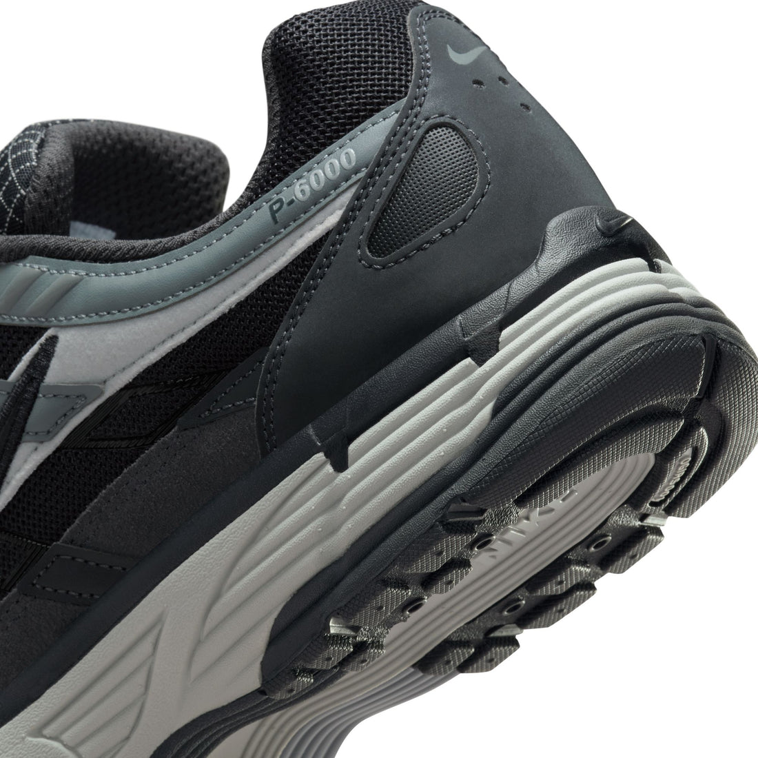 Nike P-6000 (Anthracite/Black/Smoke Grey)