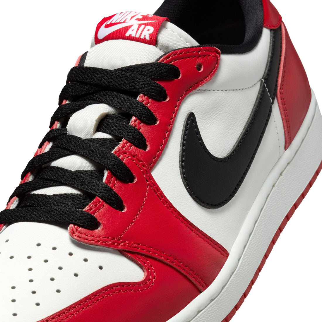Air Jordan 1 Retro Low OG (Varsity Red/Black/Summit White)