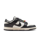 WMNS Nike Dunk Low SE (Sail/Black/Pale Ivory)