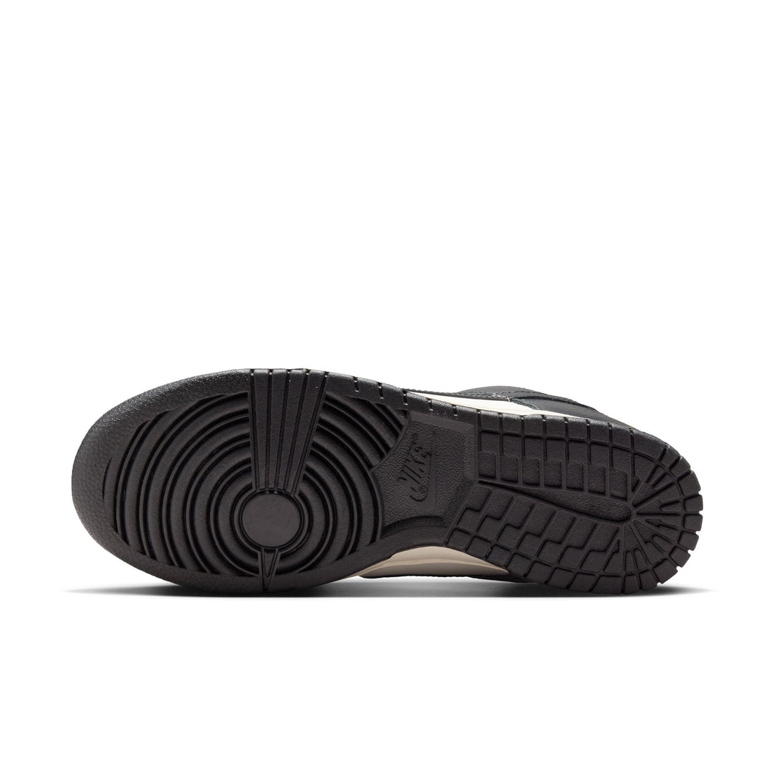 WMNS Nike Dunk Low SE (Sail/Black/Pale Ivory)