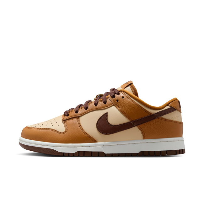 WMNS Nike Dunk Low SE (Desert Ochre/Fauna Brown)