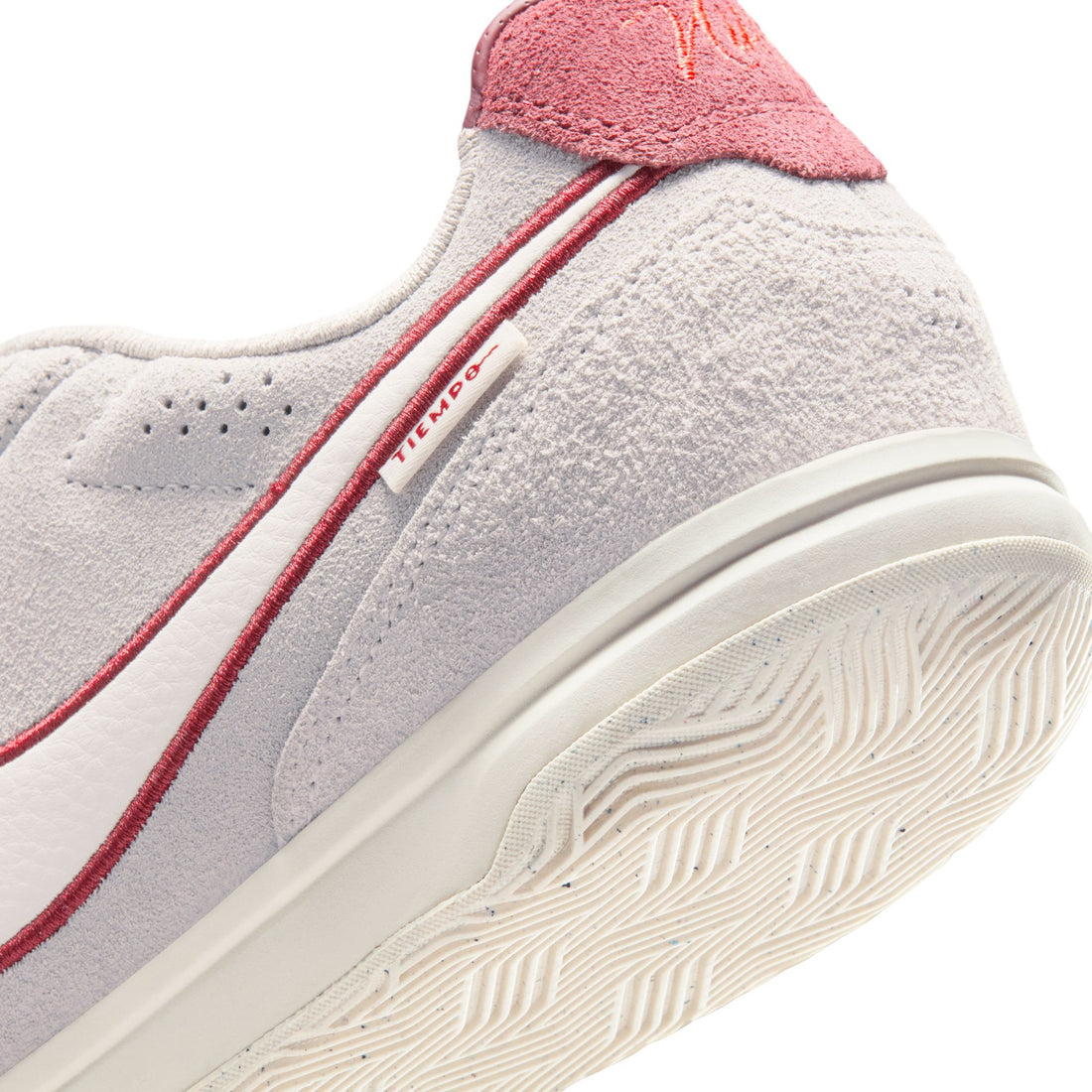 Nike Tiempo Streetgato PRM (MOON PARTICLE/CHALK-TEAM RED)